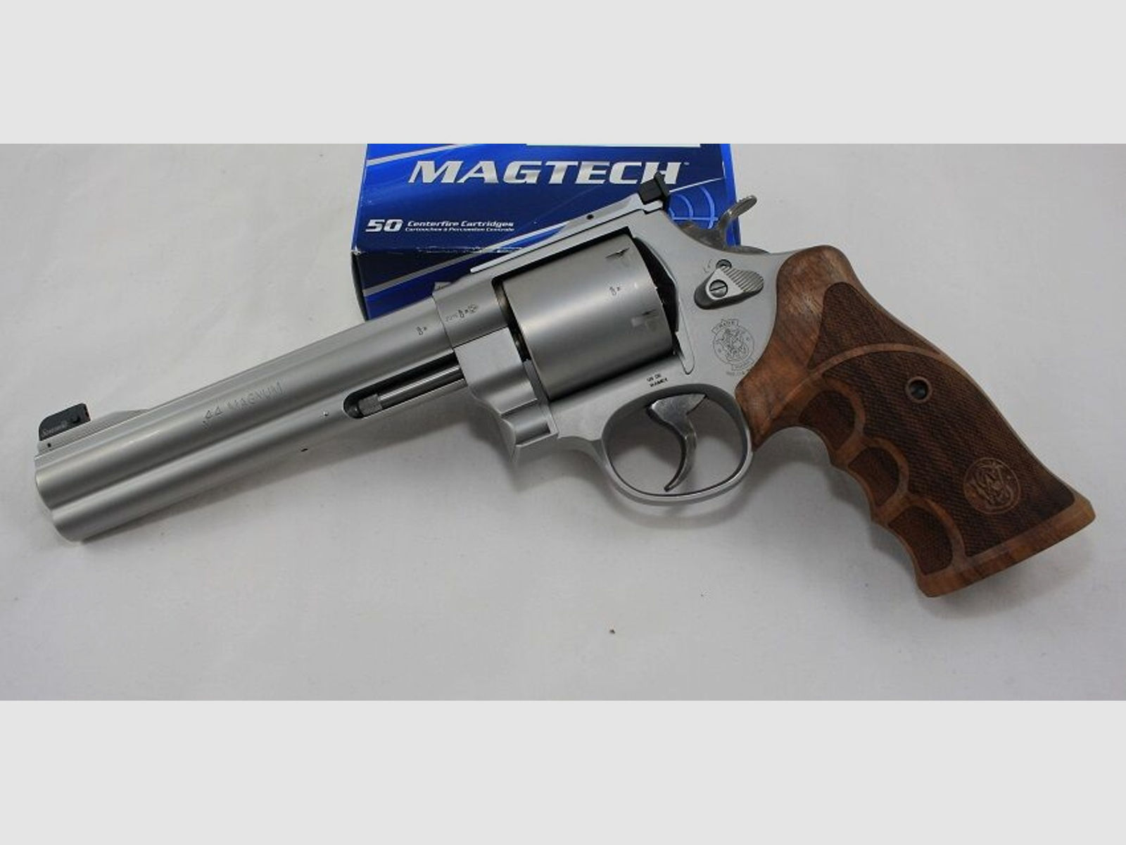Smith & Wesson	 629 Match Master