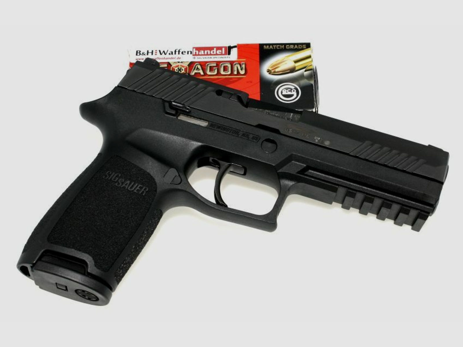 Sig Sauer	 P320 Fullsize 9x19 Full Size Pistole