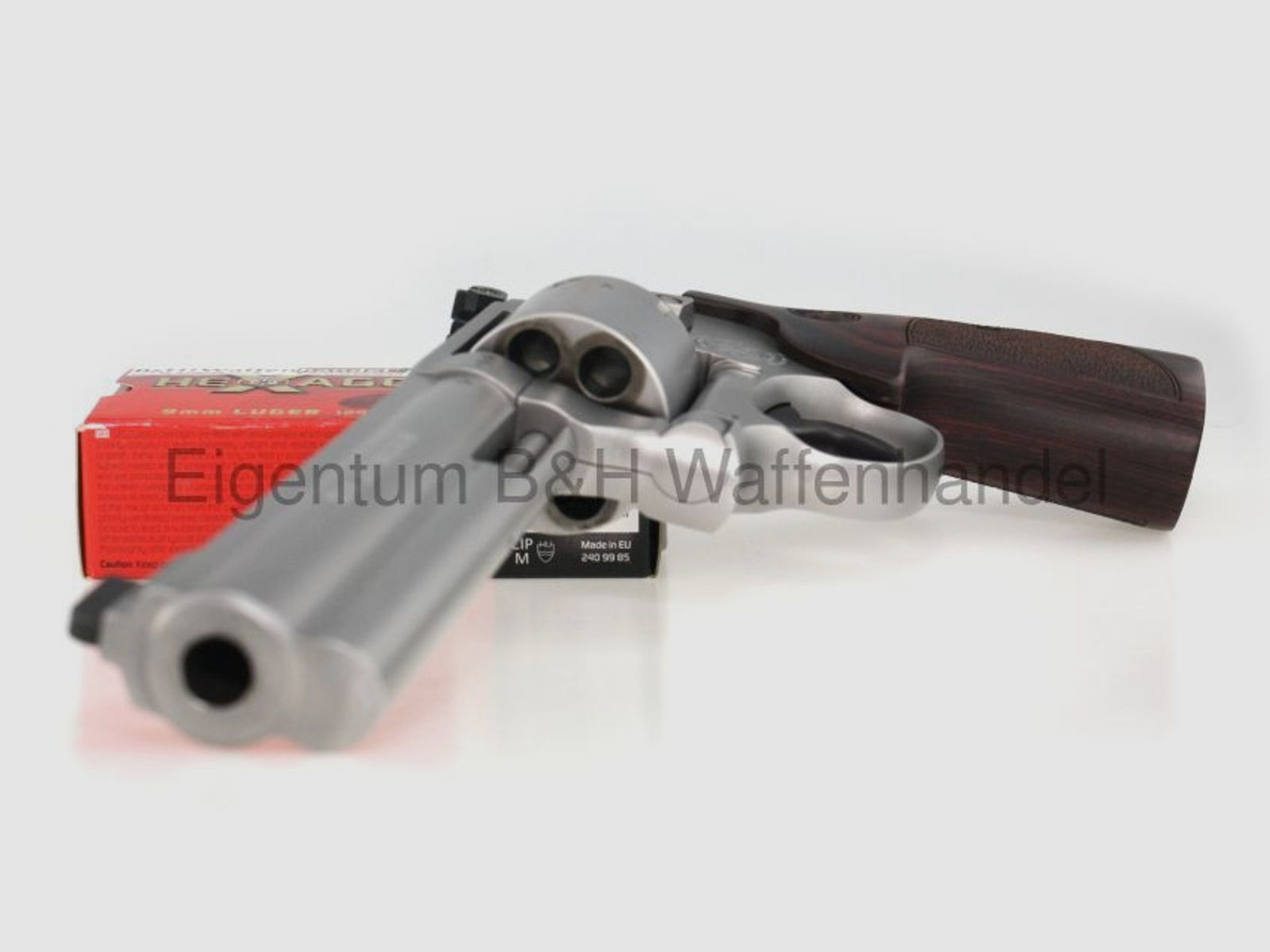 Smith & Wesson	 686 International 6 Zoll