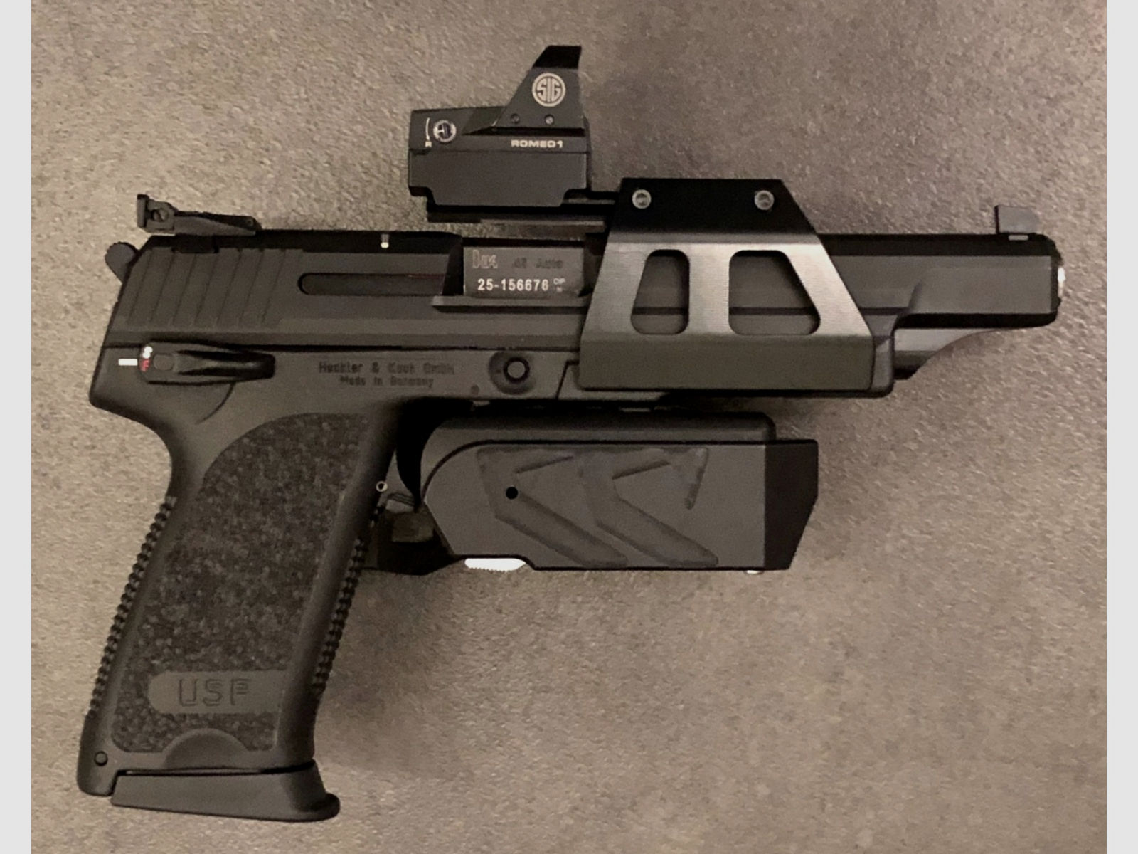Heckler & Koch - USP Elite Kal. 9mm Luger