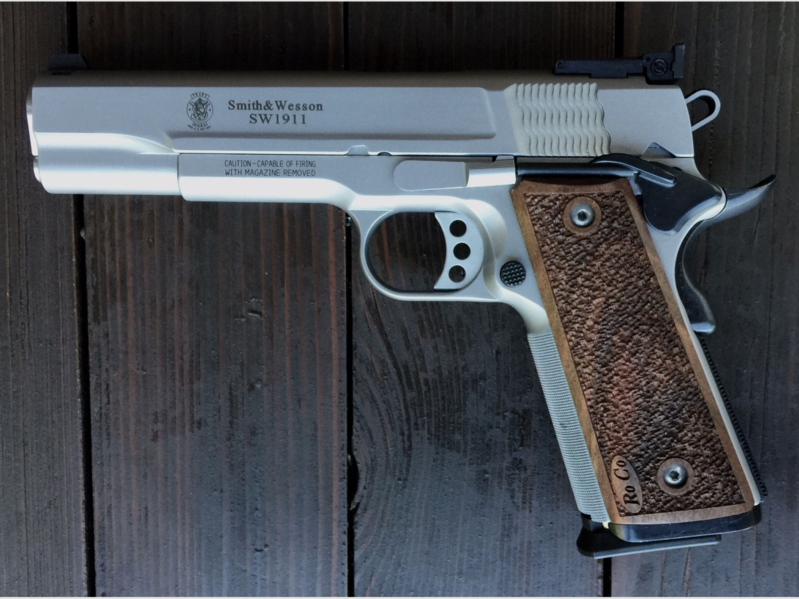 Smith & Wesson - 1911 AS Pro Series 9 Luger