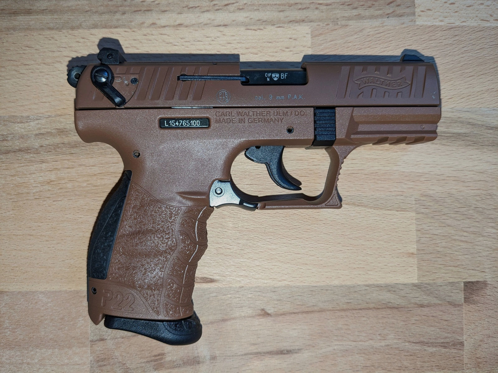 Walther P22Q "Chocolate" Sonderedition (P.A.K.)