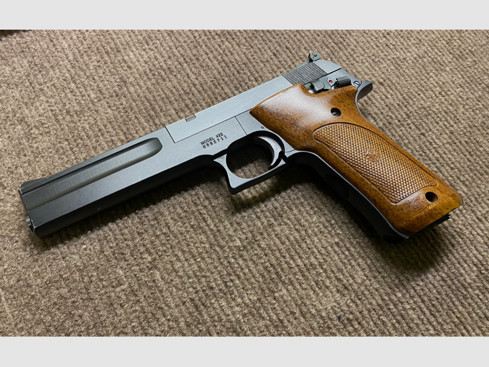 Smith & Wesson 422 .22lr 