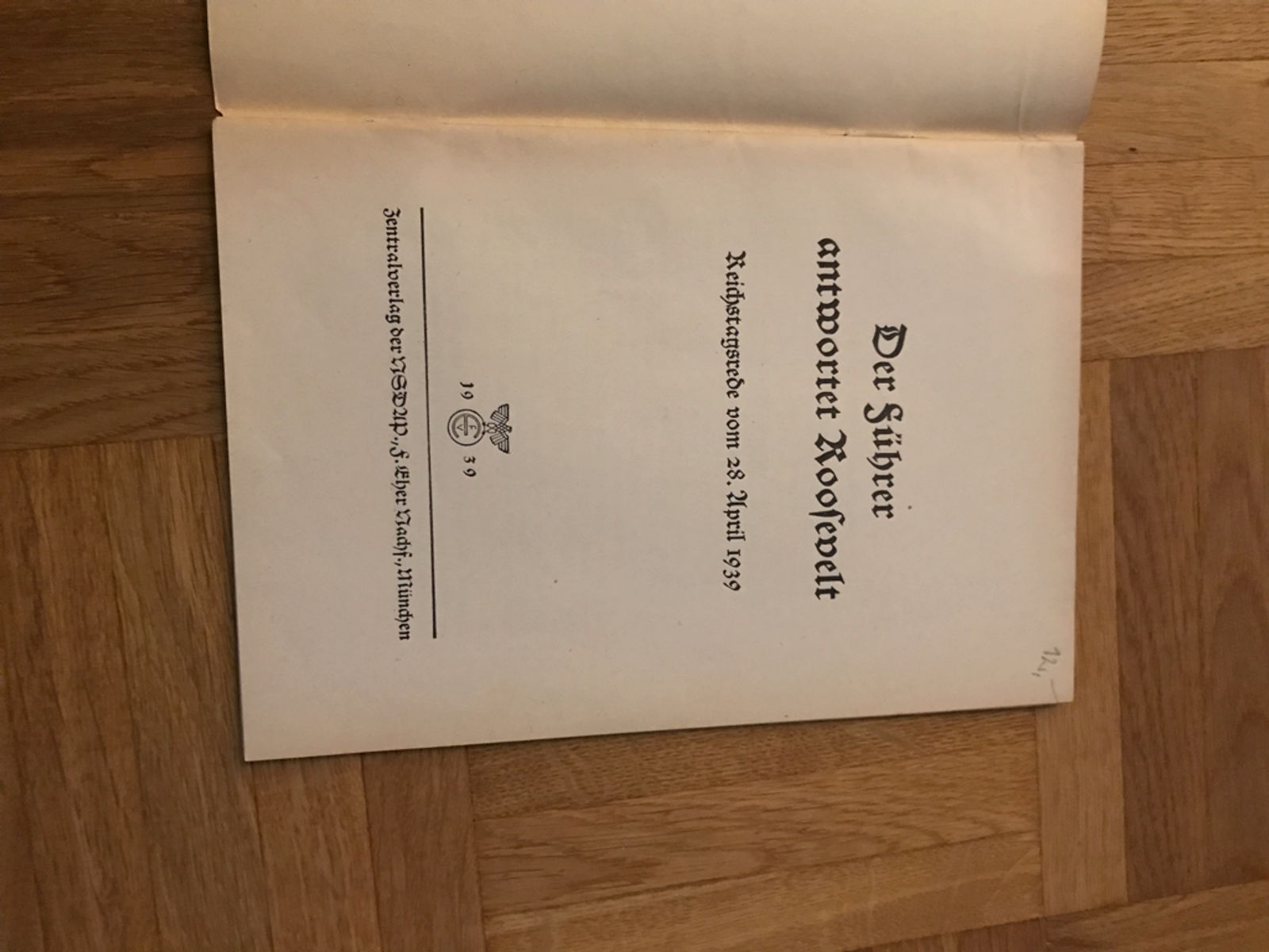 Zwei Hefte Reichstagsrede von 1939 und 1938. Original 
