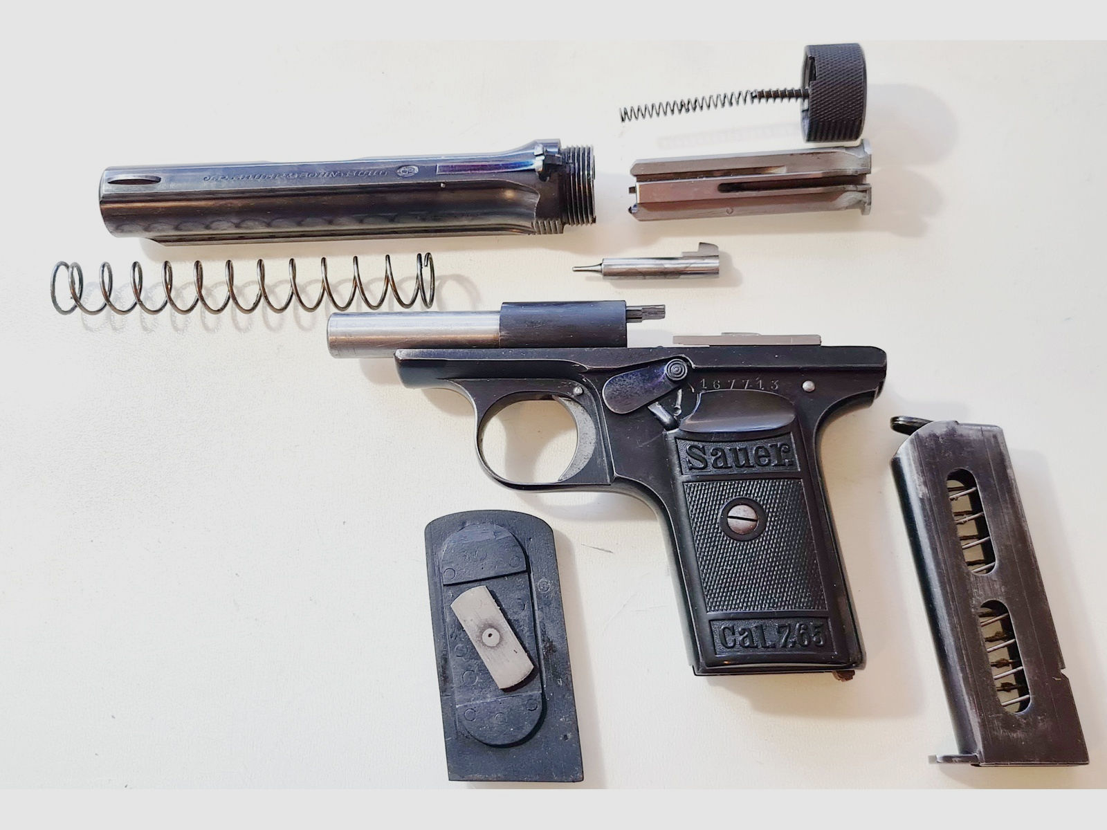 Pistole 7,65 mm - J.P. Sauer & Sohn (Suhl) Modell 1913 / 1926 (Seltenes Exportmodell, Sammlerwaffe)