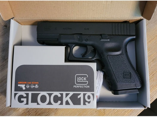 Glock 19 4.5mm BB  Set