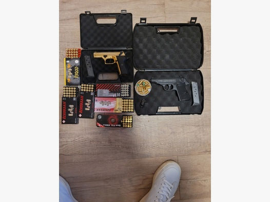 Verkaufe eine Walther Schreckschusswaffe und Eine Modern Record Schreckschusswaffe mit verschiedener 9mm Schreckschuss Munition 