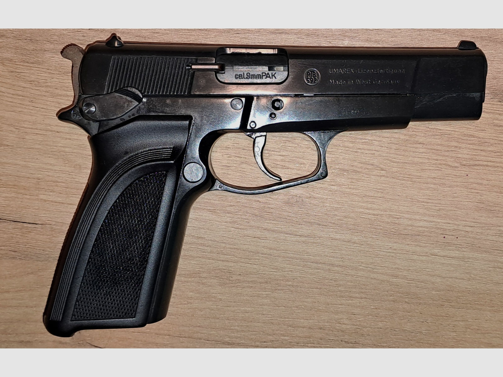 Schreckschusspistole Browning GPDA9 in 9mm P.A.K. Umarex Gaspistole mit Zubehör