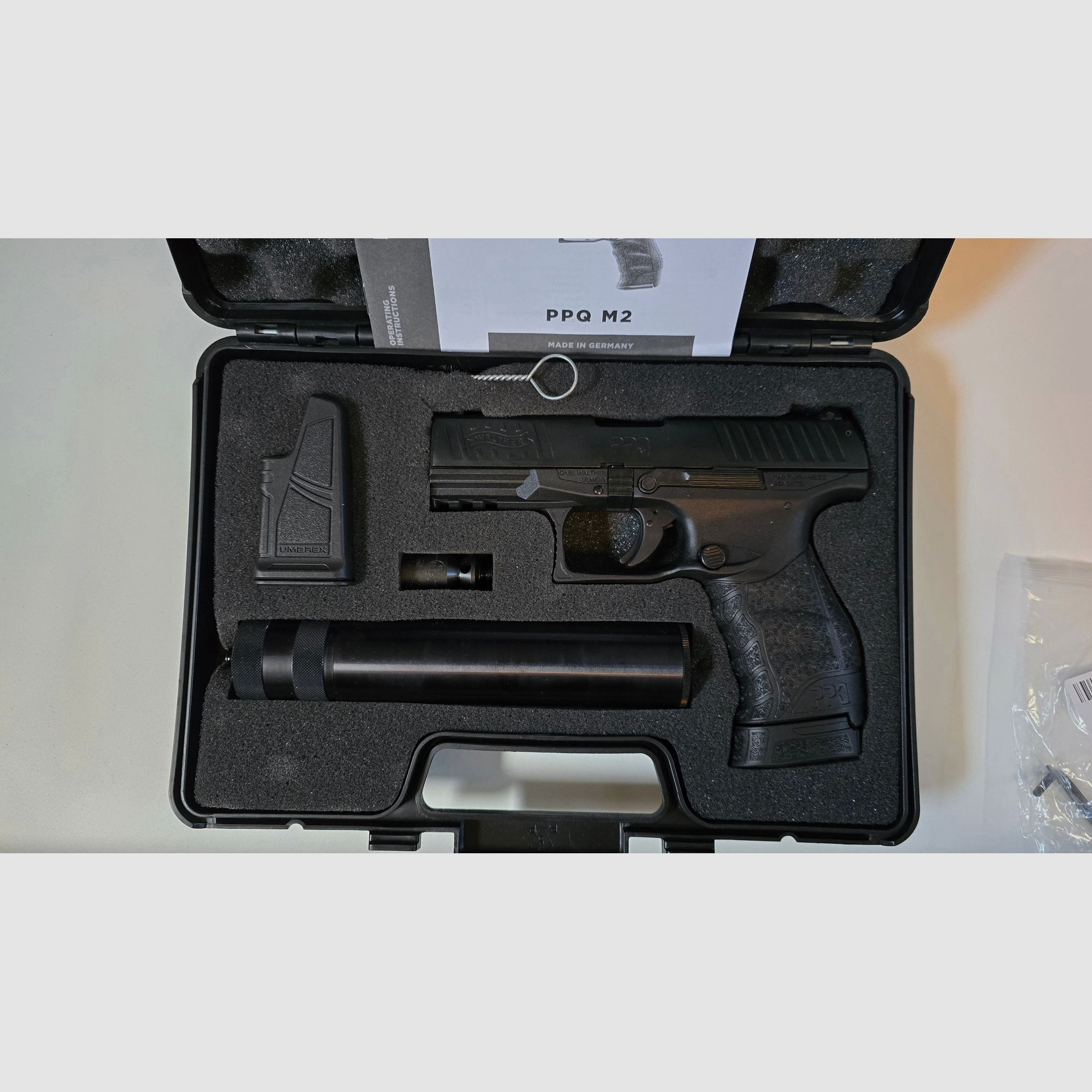 Walther PPQ M2 9mm Navi Kit mit Koffer und Schalldämpfer NEUWERTIG UNBENUTZT