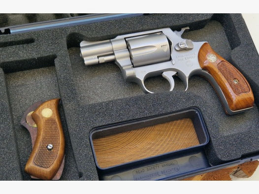 ERMA EGR 66X Revolver aus Edelstahl von 1992 (KC) Kal. 9mm .380 Knall Schreckschuss