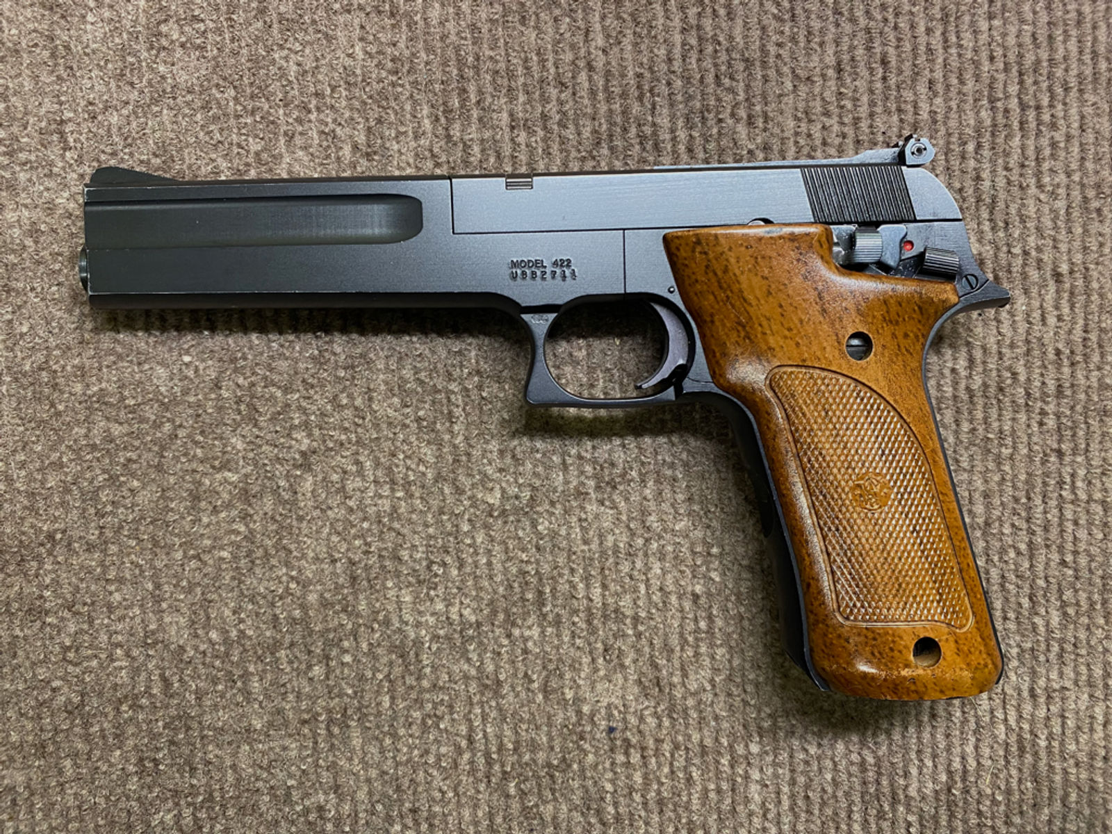 Smith & Wesson 422 .22lr 