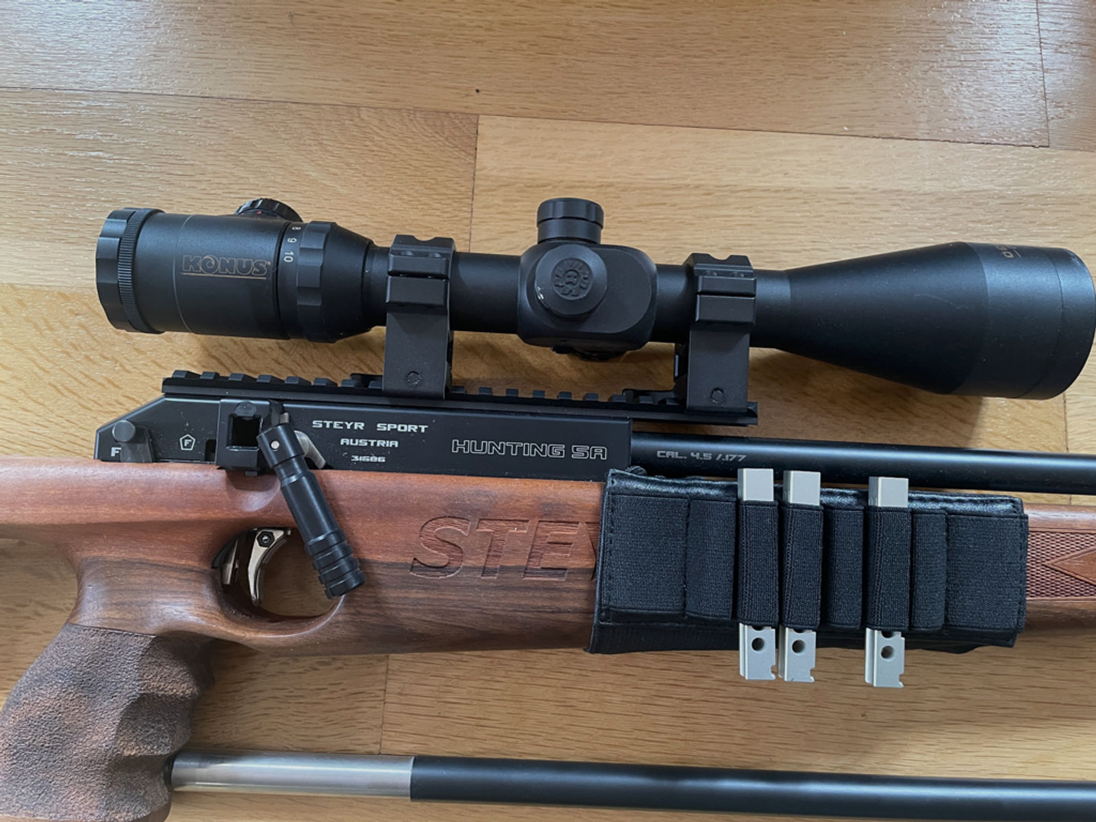 Steyr hunting 5 automatic 4,5mm 7,5J PCP Pressluftgewehr