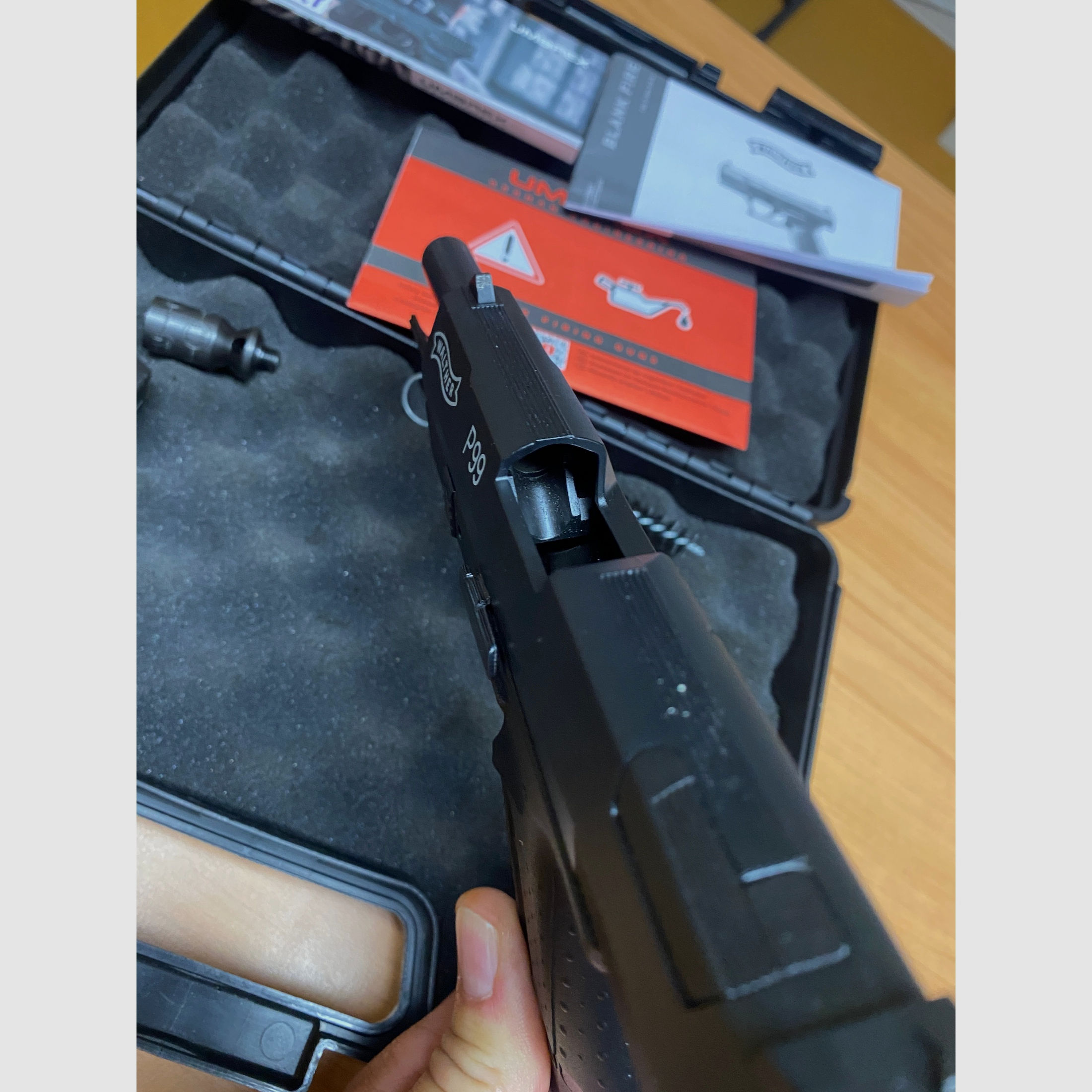 Walther P99 Schreckschuss Pistole 9 mm P.A.K. wie neu - nur zur Trockenübung benutzt mit Koffer 