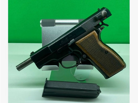 Halbautomatische Pistole Luger Modell M90, Kal. 9mm Luger