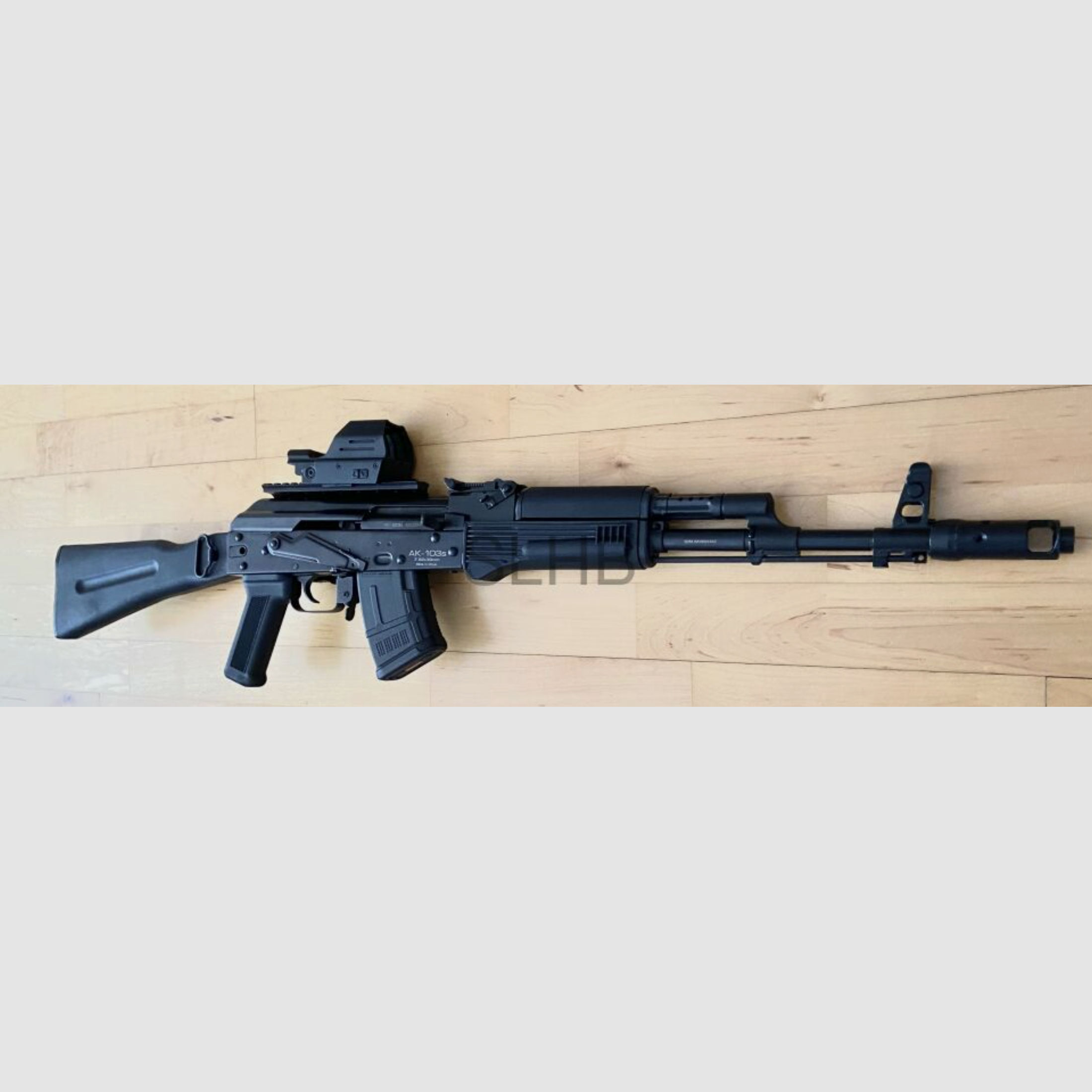 SDM AK 103 mit FALKE LE