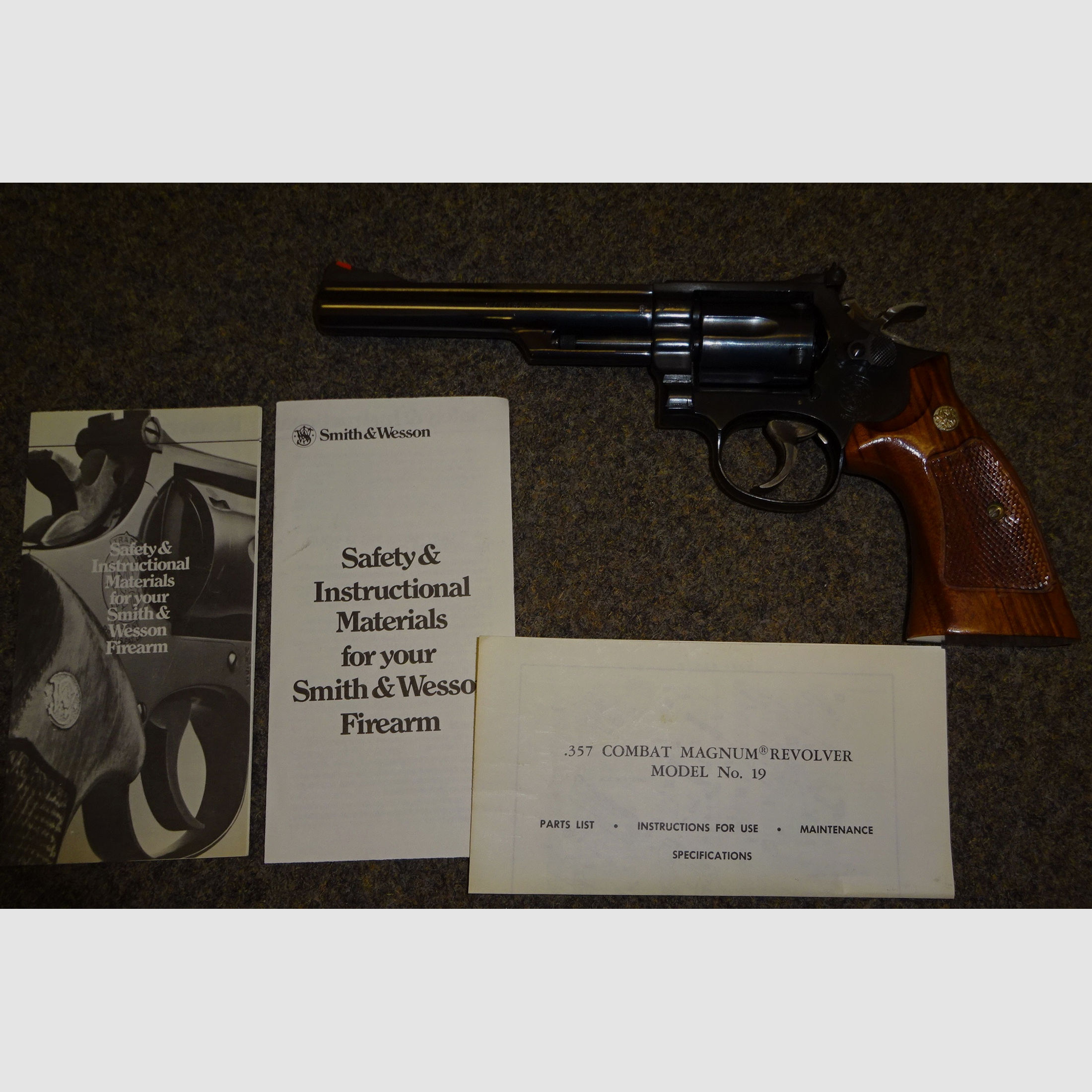 günstige Alternative zum 586: S&W Revolver Mod. 19 in .357Mag, Matchausführung mit verstellbarem Visier, 15 cm (5,5 Zoll)