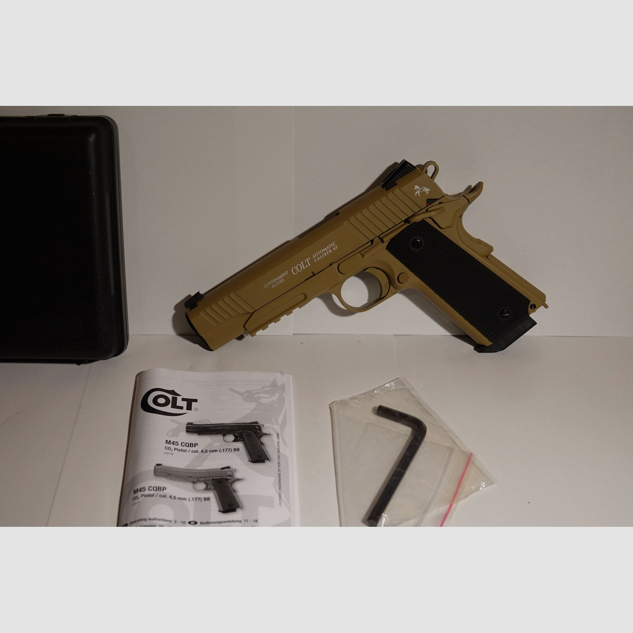 Colt M45 CQBP CO2 Pistole in seltenem TAN BEIGE neuwertig