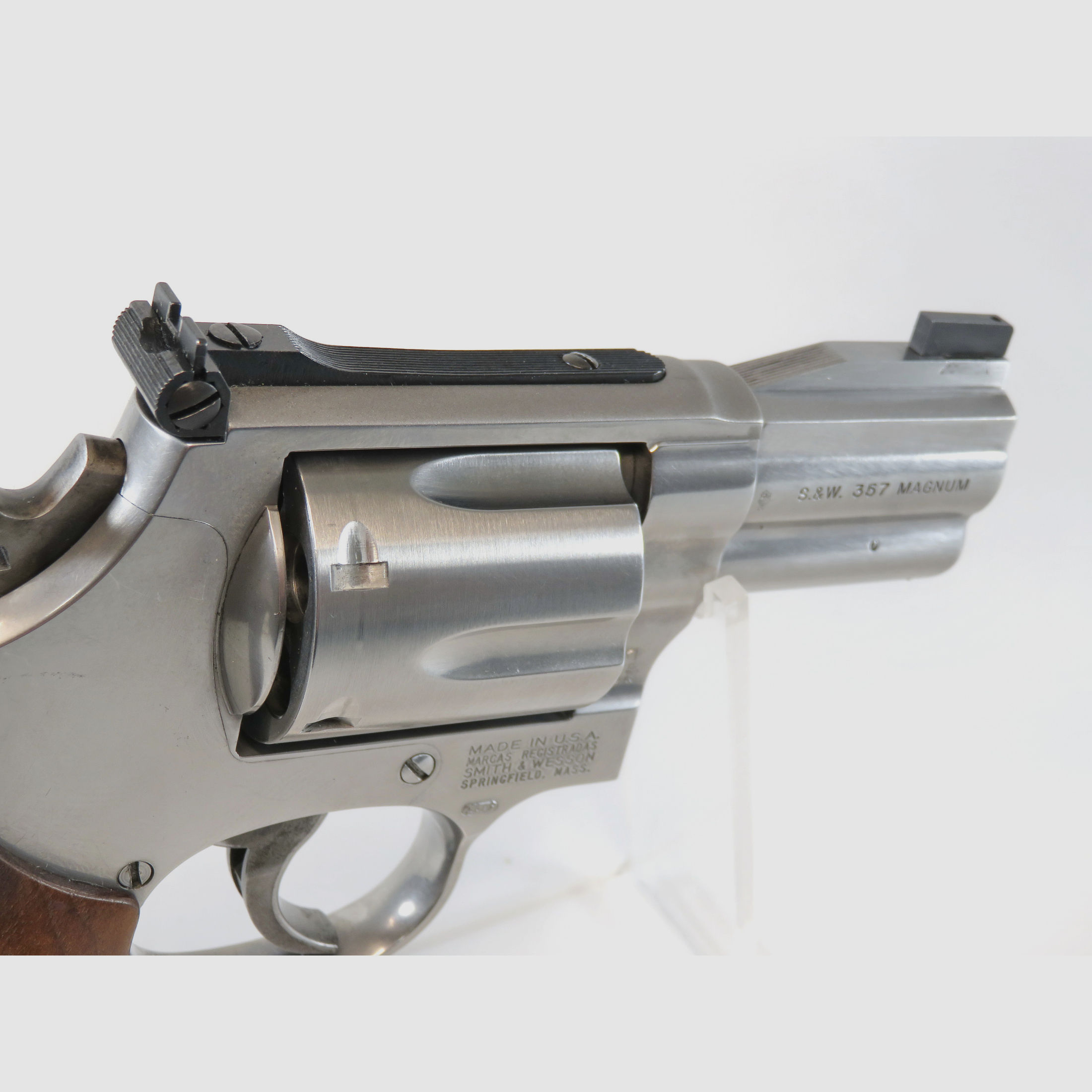 Revolver Smith & Wesson 686-5 .357 Magnum 2,5 Zoll Stainless Nillgriff Scheibenkorn