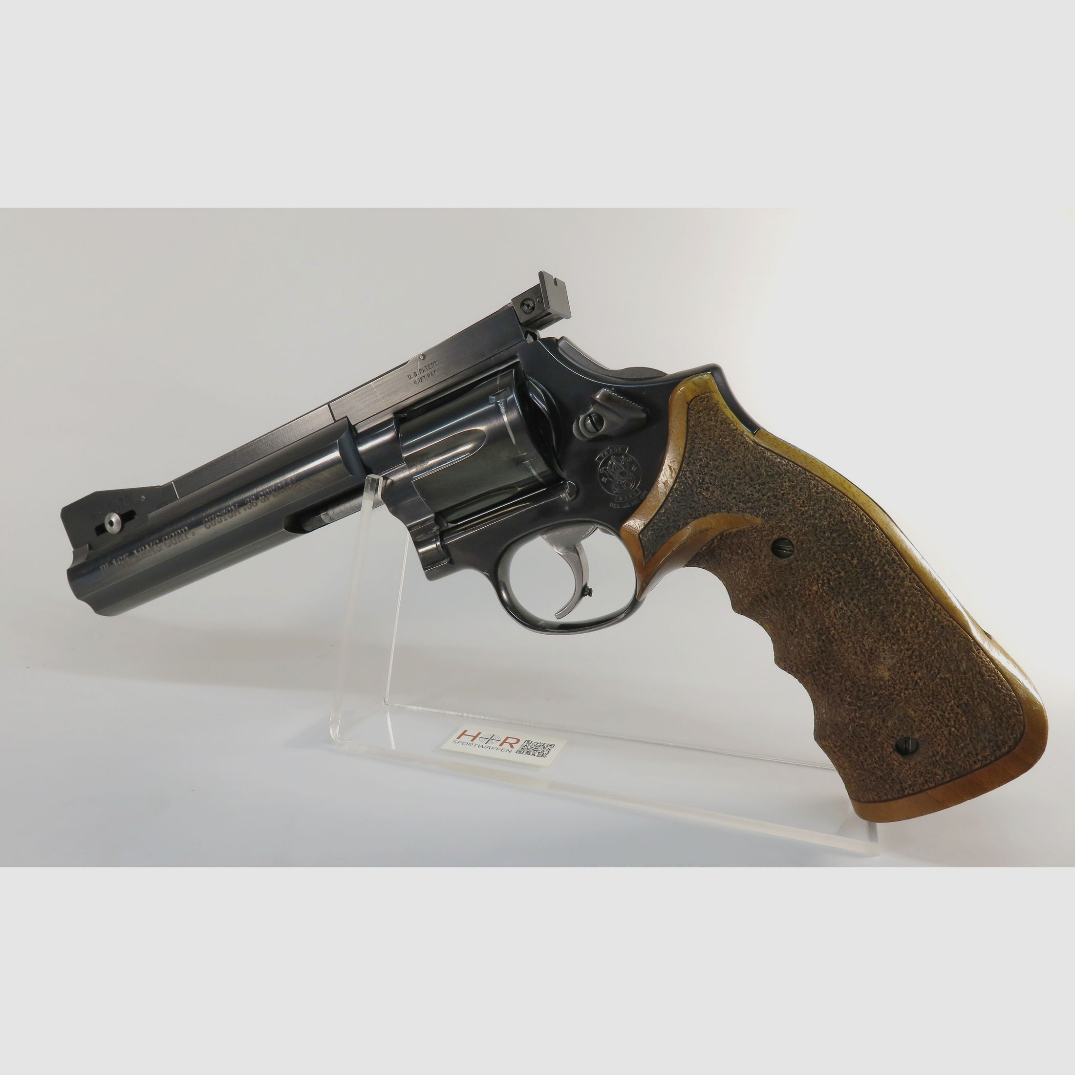 S&W 586-3 | 6 Zoll | DAO Double Action Only | .357 Mag / .38 Spez. | Bull Barrel DLASK Arms | 3-Pos.-Visier | Nill-Griff