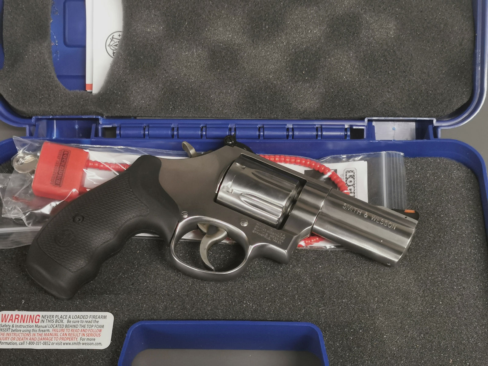 Smith & Wesson M 686-6 Plus 3“ im Cal. 357Mag mit 7 Schuss Trommel 