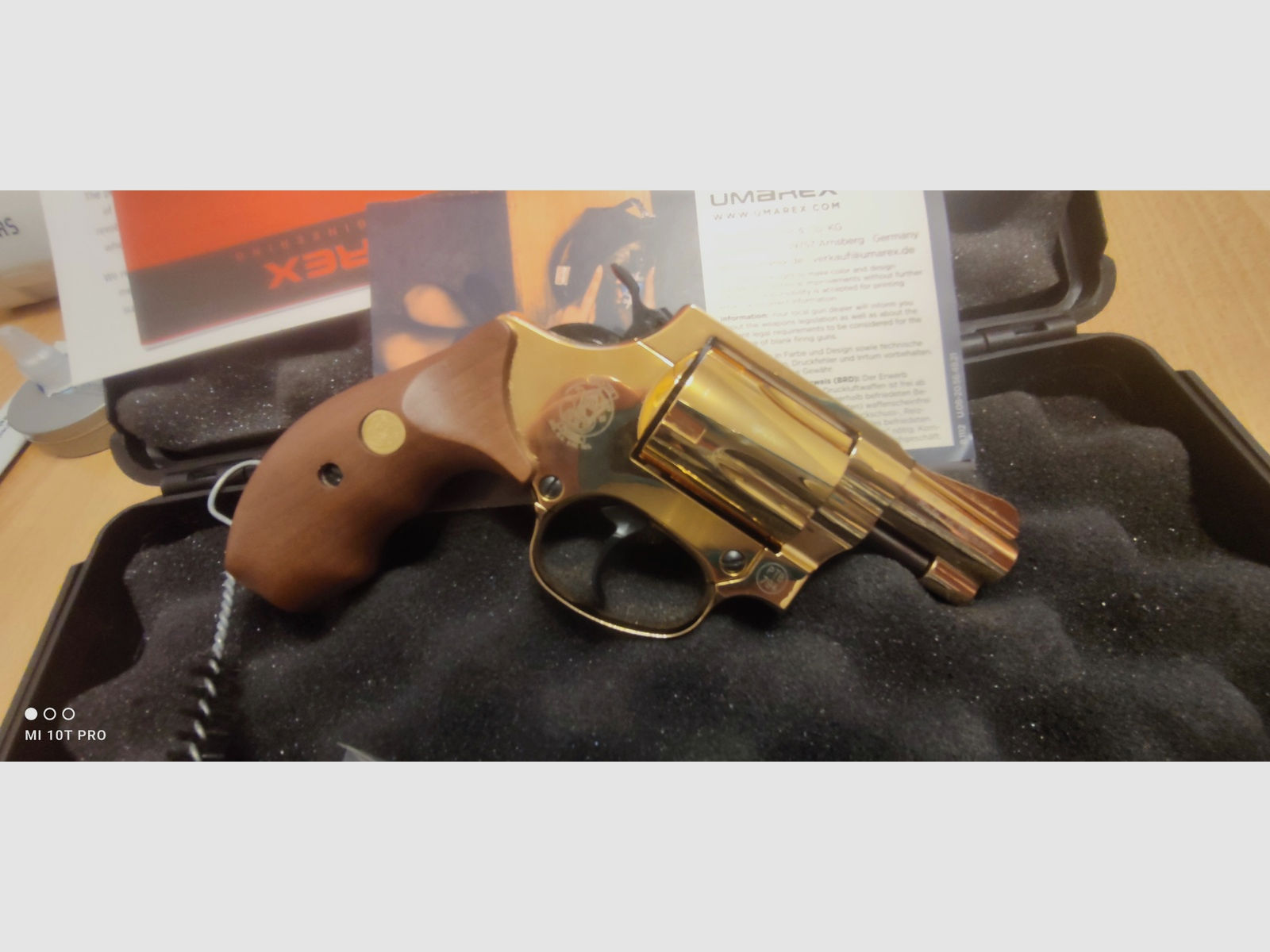 Smith Wesson chiefs special gold R.K. 9 mm