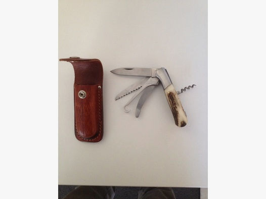 Jäger Taschenmesser mit fünf Klingen/Funktionen Hirschhorn