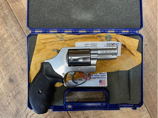 Smith & Wesson 66-9 .357mag 