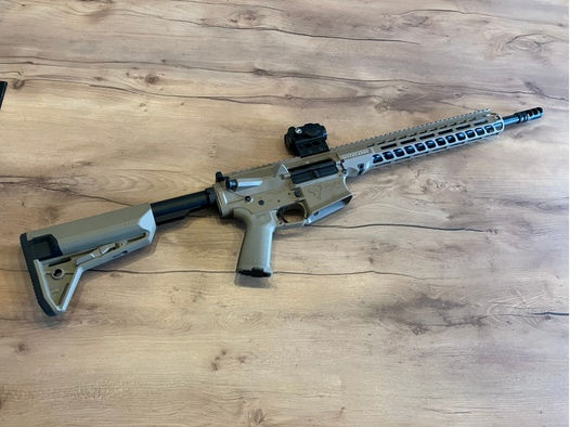 Selbstladebüchse Stag Arms Stag 10 Tactical 16" FDE inkl. Bushnell Red Dot! .308Winchester