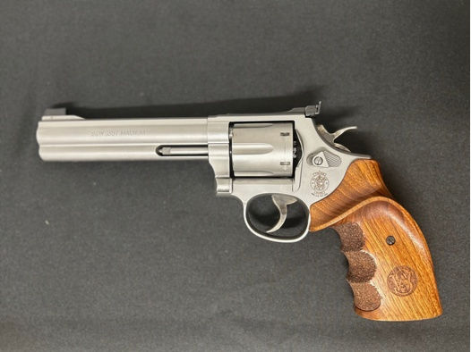 Smith & Wesson 686 Target Champion Revolver .357Mag 