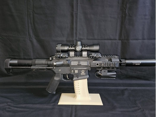 M4 Waffenständer für Airsoftwaffen mit M4 Magazinen (3D Druck)