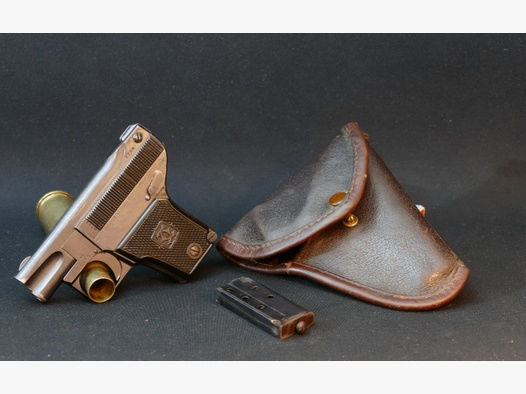 Clement Taschenpistole Mod. 1907, dritte Ausführung, 6,35mmBr. / .25ACP, inkl. Holster, WHB59