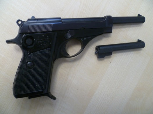 Pistole Beretta Model 71 .22 lr. mit Austauschlauf