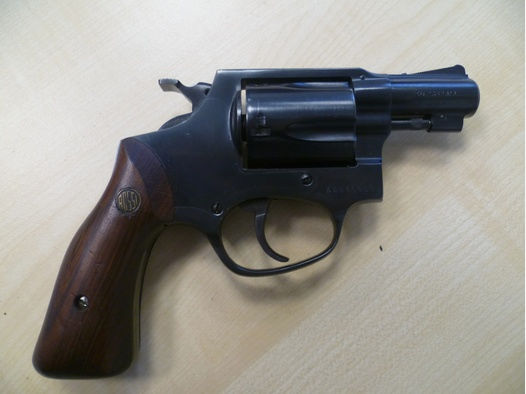 Revolver Rossi Model 27 .38 Special