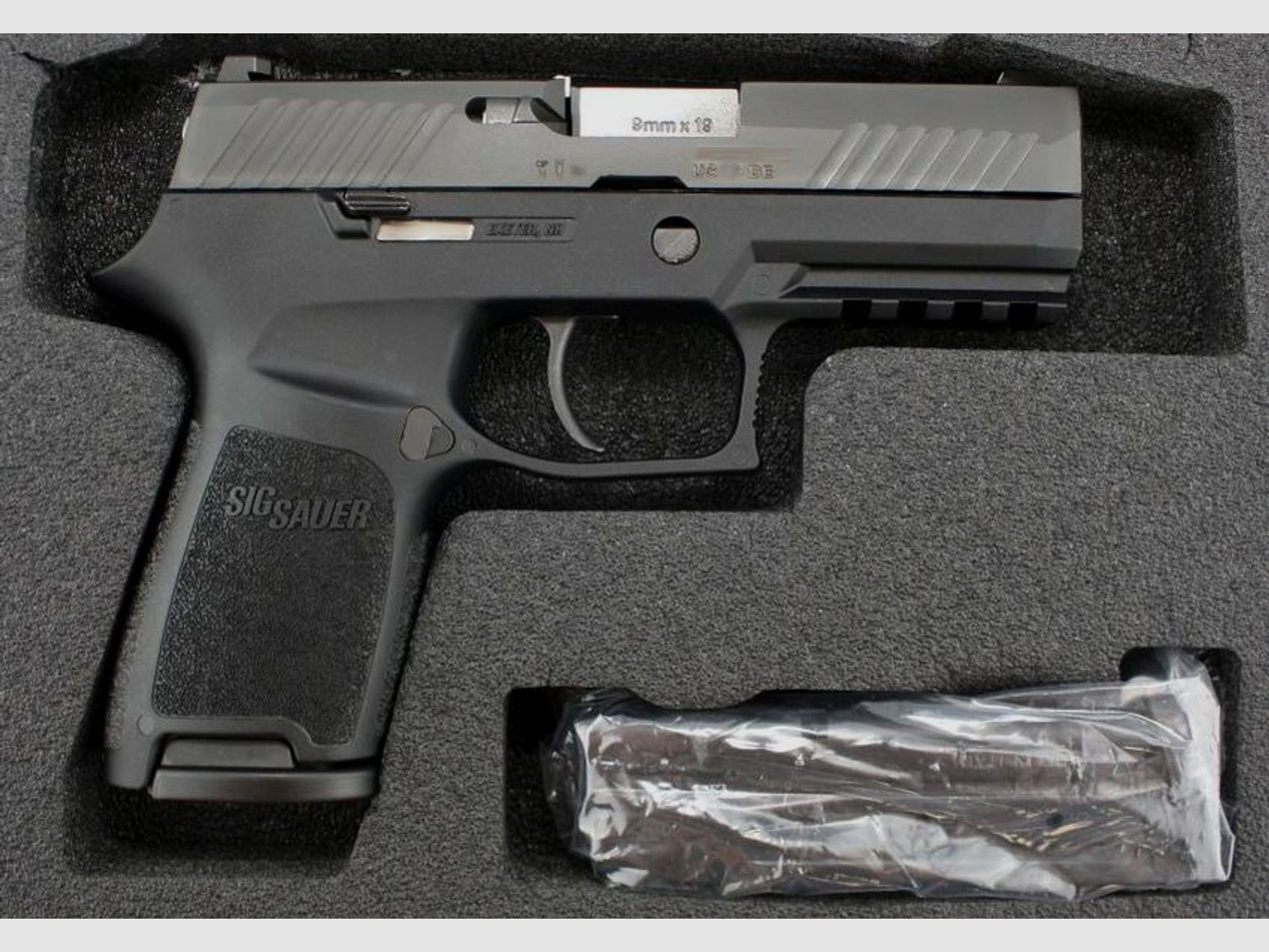Neuwaffe, auf Lager: Sig Sauer P320 Compact 9mm Kompaktpistole 