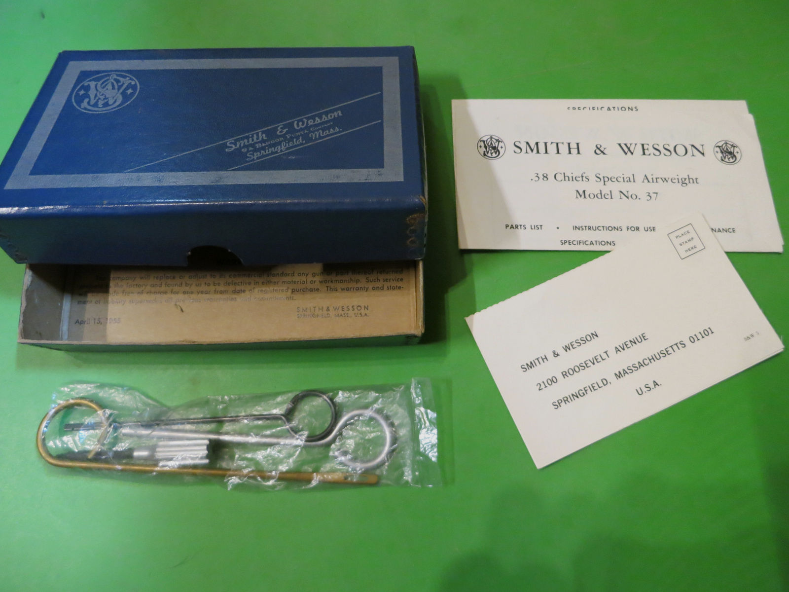 Smith&Wesson Mod. 37 Airweight CTG, .38 Special, 2" Lauf, Jäger/Sammler, wie neu   #54
