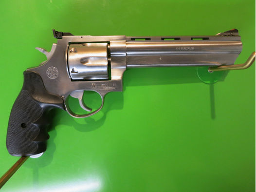 Taurus Modell 44, .44 Magnum, 6,5" Lauf mit Kompensator, Stainless   #22