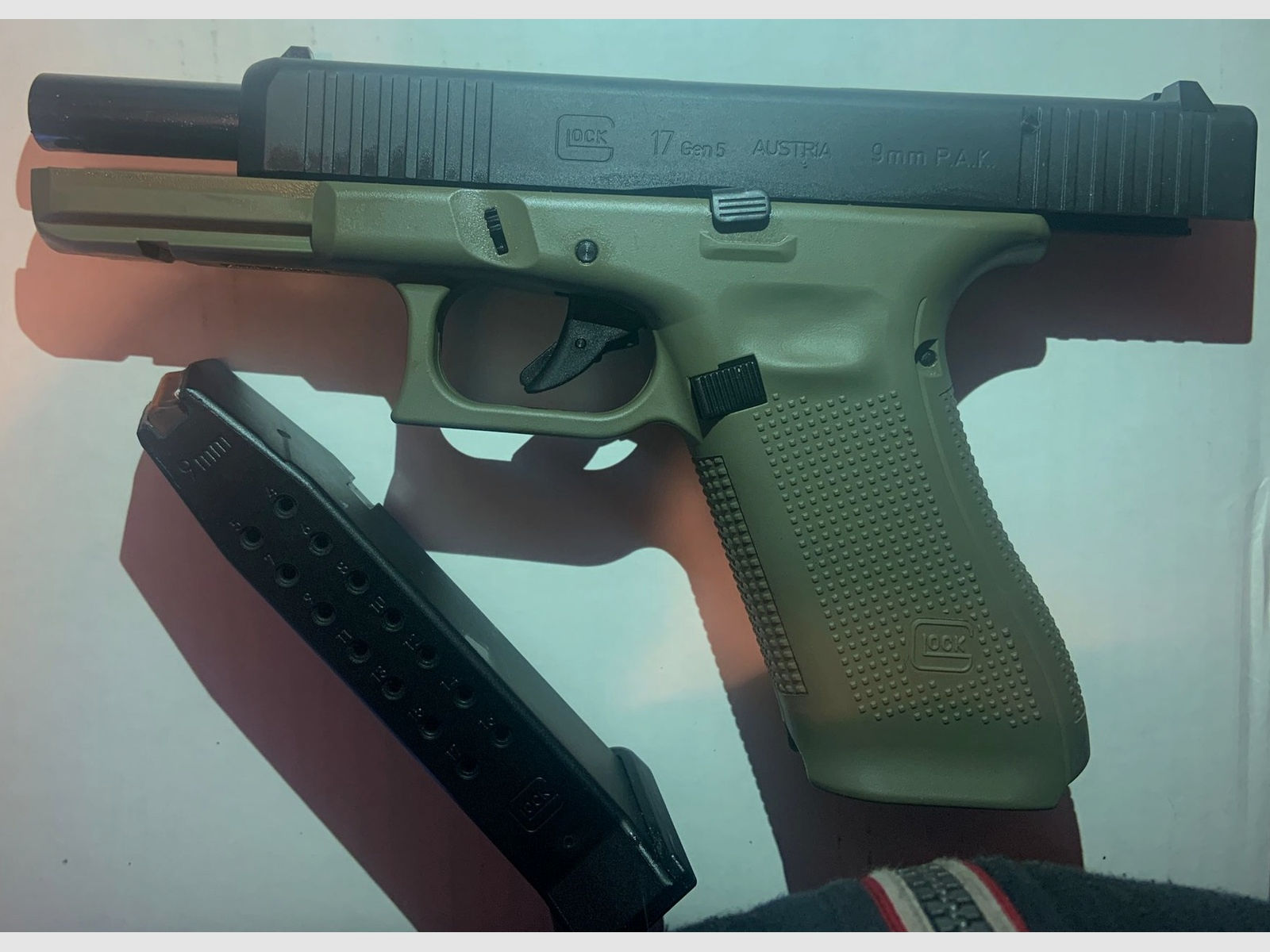 Glock 17 Gen5 Battlefield Green (Schreckschuss 9mm) 