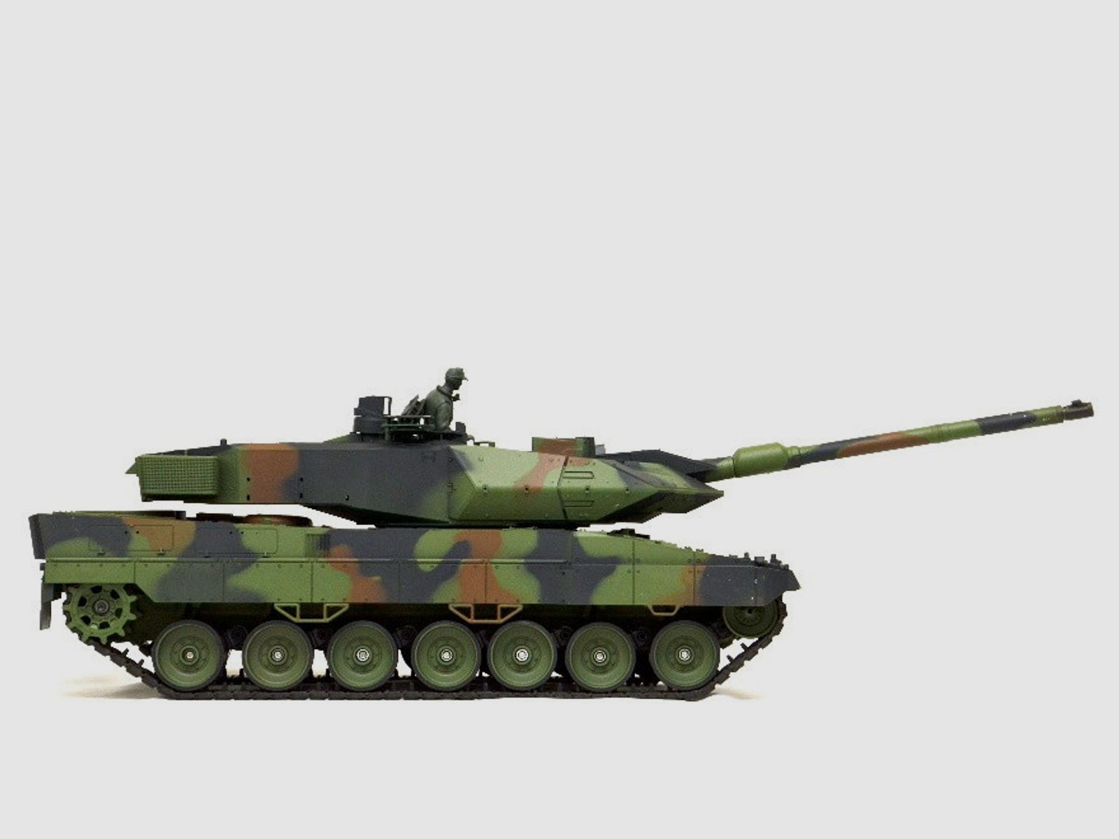 RC Panzer Leopard 2A6 Pro Heng Long 1:16 Rauch Sound BB + IR Stahlgetriebe Metallketten 2,4Ghz V7.0